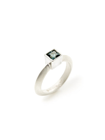 Hip to be Square Ring